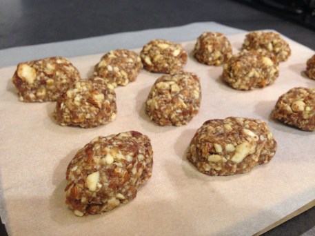 croquants amandes chocolats vegan.jpg