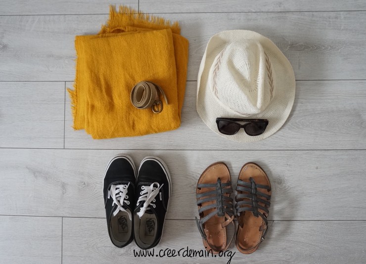 accessoire minimaliste.JPG