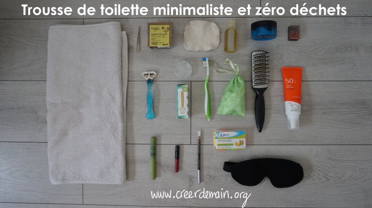 voyager leger trousse toilette voyage.JPG